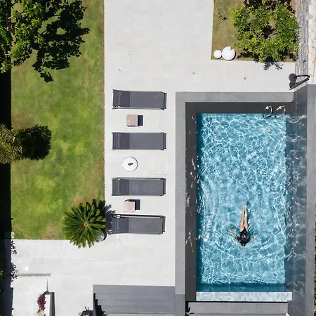 Vila The Aqua