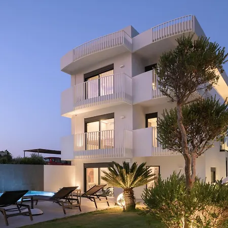 Vila The Aqua *